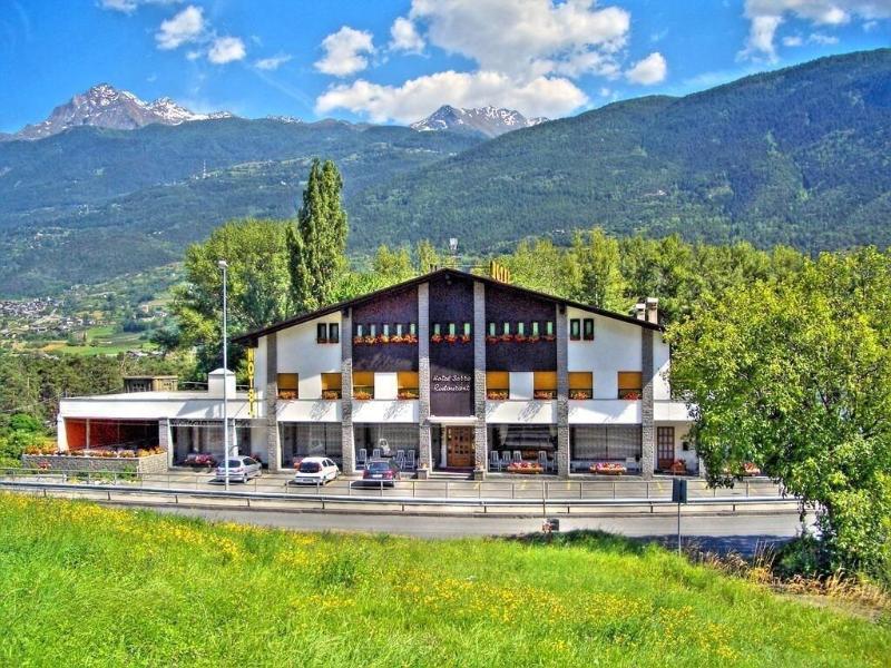 Hotel Sarre Exterior foto