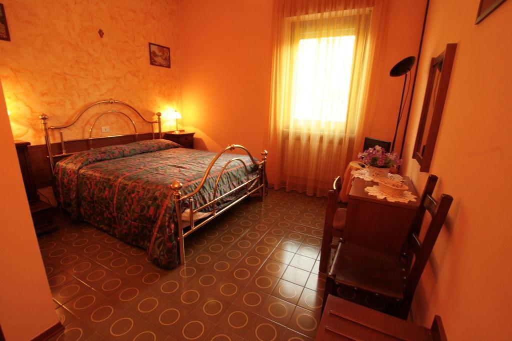 Hotel Sarre Habitación foto